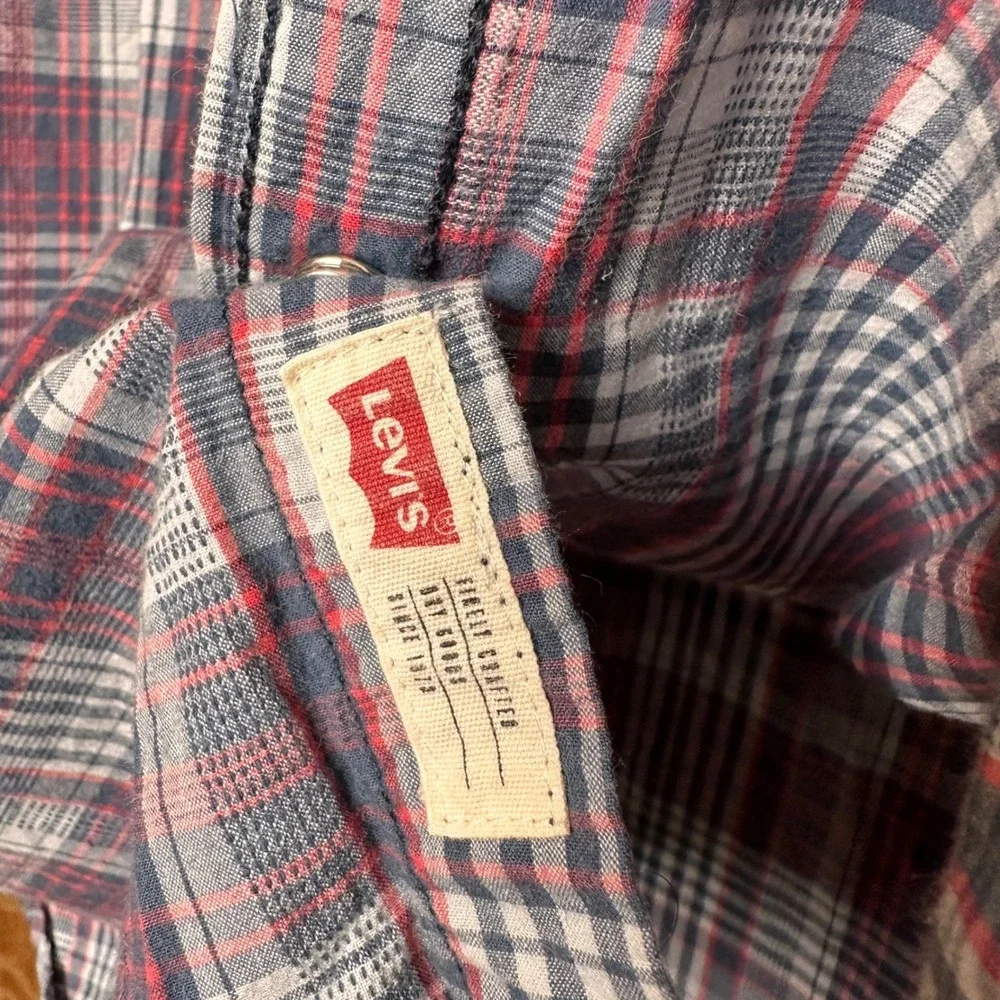 Levis Men XL Short Sleeve Western Plaid Pearl Snap Shirt Red Blue Cowboy Outdoor